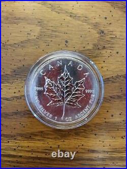 1 oz. 9999 Fine Silver Round Canadian Maple Leaf 2005 5 Dollars