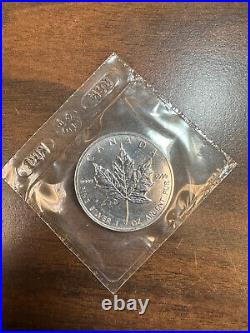 1997 Canada silver Maple Leaf rare date sealed in original Mint plastic