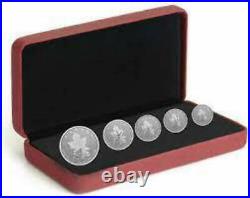 2022 A Radiant Crown Maple Fractional Set Pure Silver