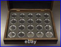 Canadia Maple Leaf Woden Display Case -for 20 X 1 Oz Silver Coins with Capsules